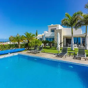 Villa Eleonora, Luxury With Heated Pool Ocean View In Adeje, Tenerife